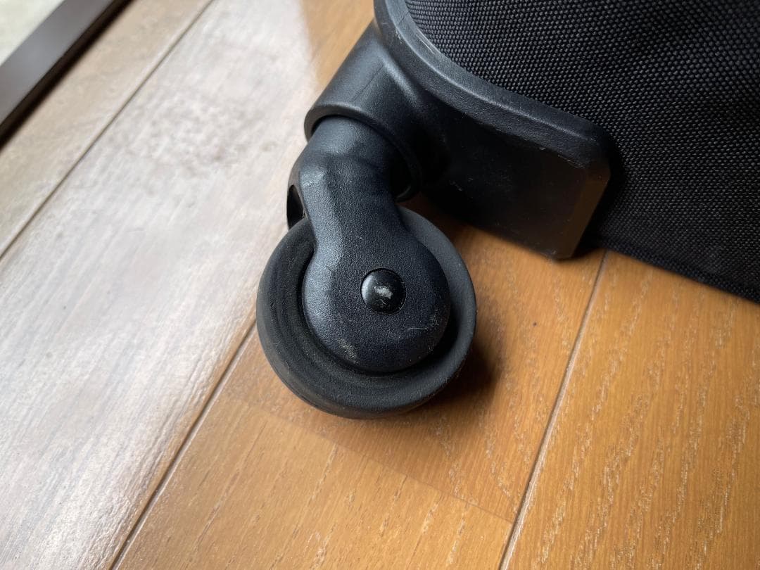 無印良品 半分の厚みで収納できる ソフト キャリーケース 黒 XL MUJI