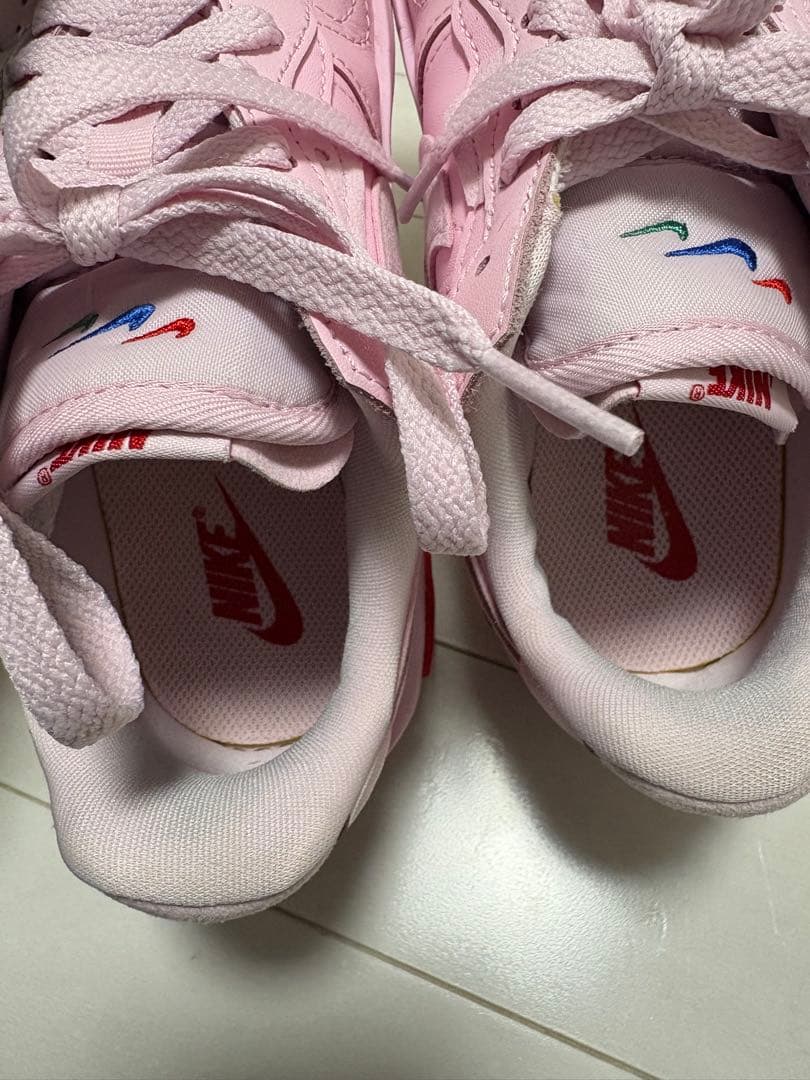 限定品　NIKE WMNS AIR FORCE 1 FONTANKA ちゃんみな