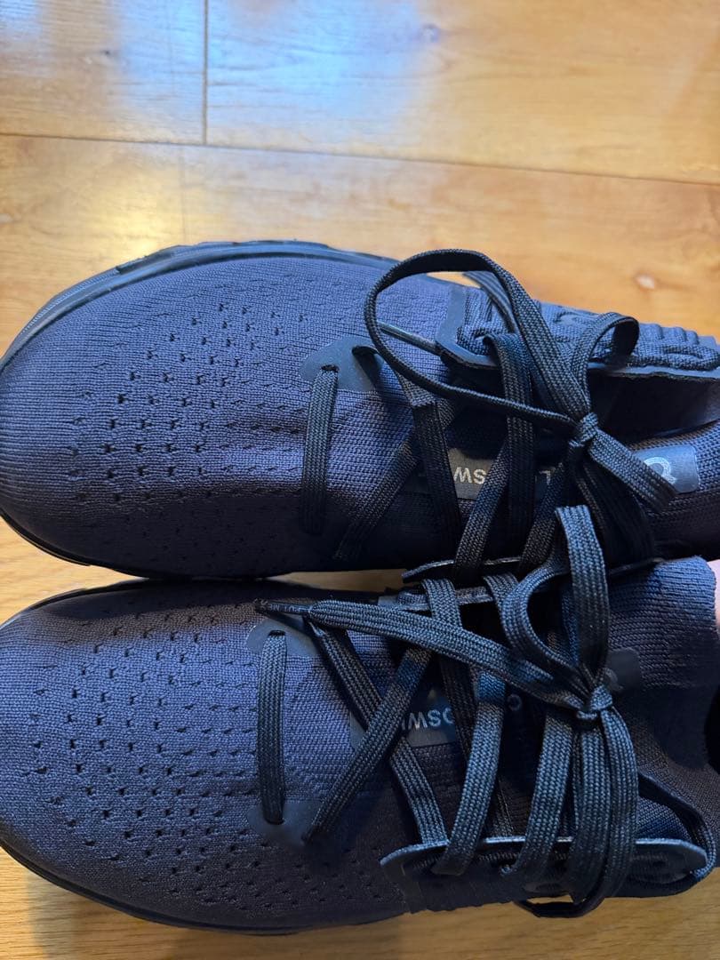 On ブラック Cloudswift 4 スニーカー