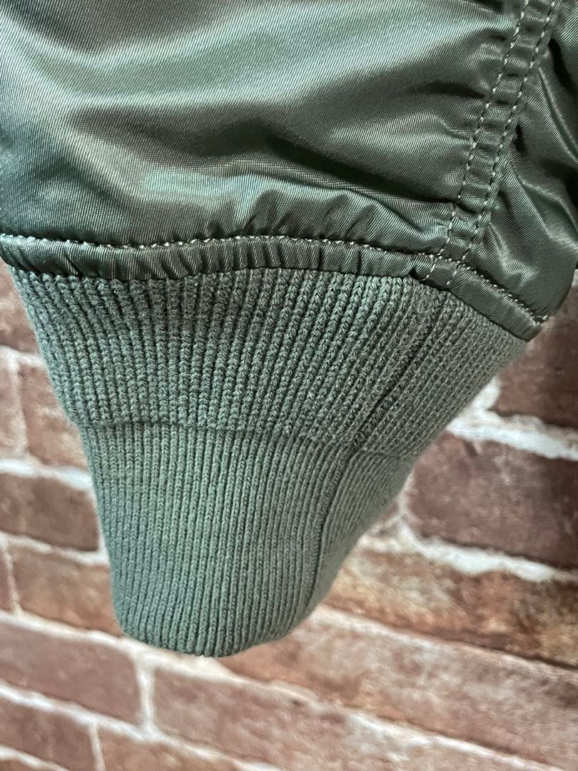 極美品）Supreme 21AW Hooded MA-1 Olive