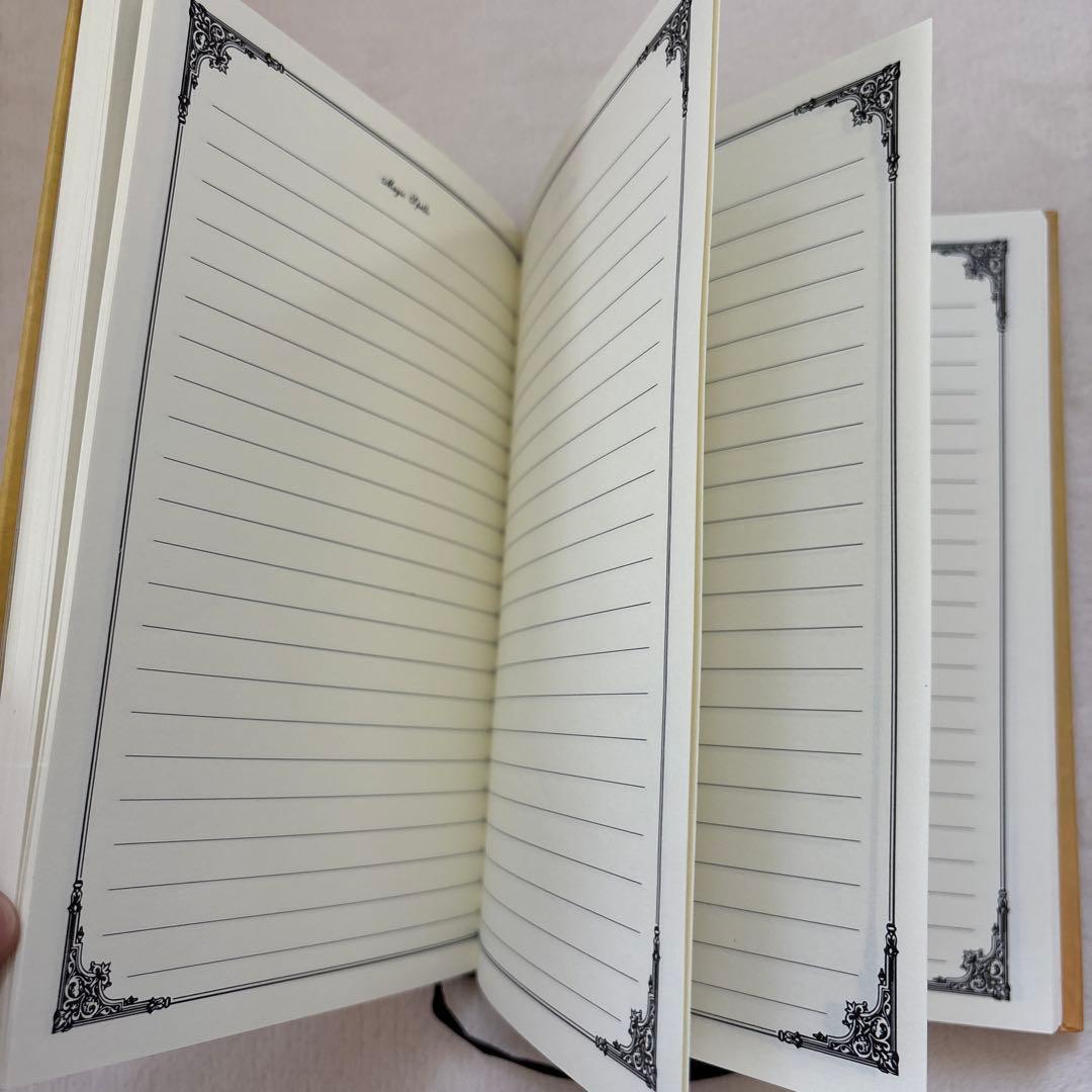 シークレットハニー ベル 図書館ドレス