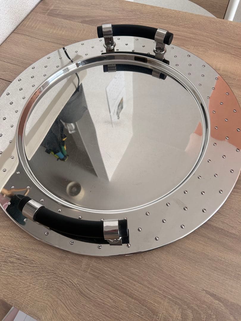 アレッシー（Alessi） ラウンドトレイ