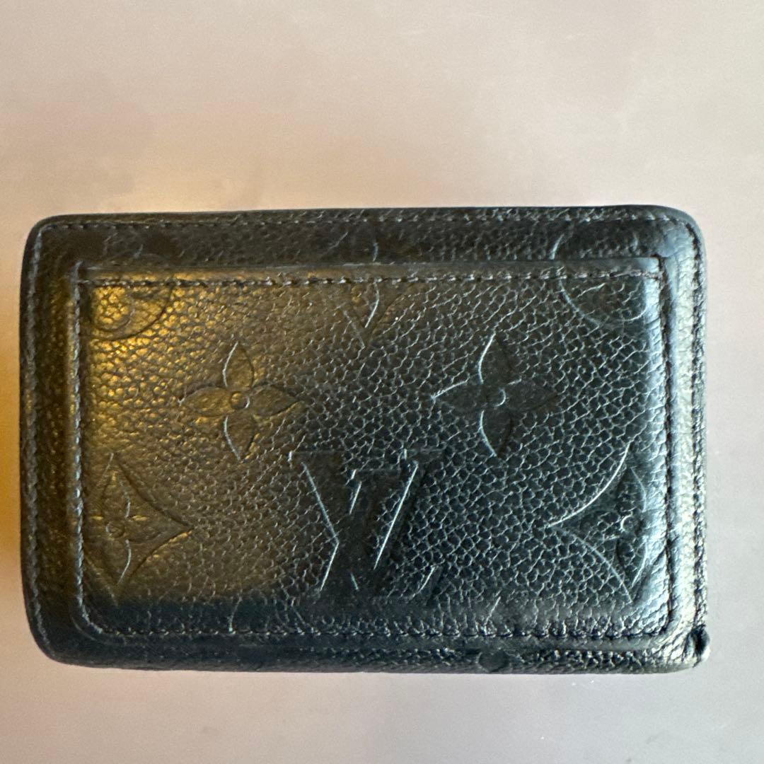 大人気のLOUIS VUITTON ルイヴィトン　二つ折り財布