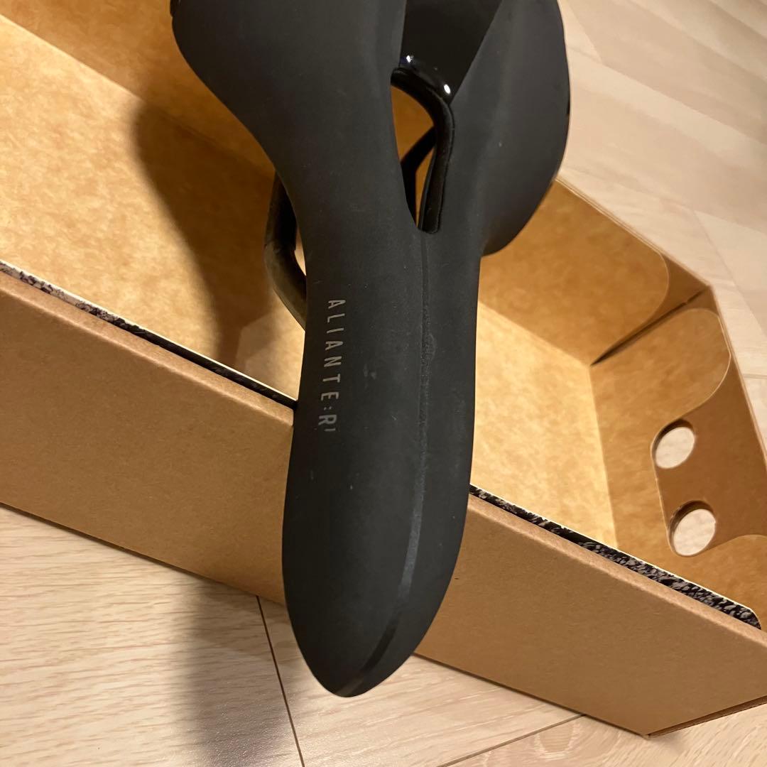 fi'zi:k ALIANTE R1 OPEN カーボンレール フィジーク