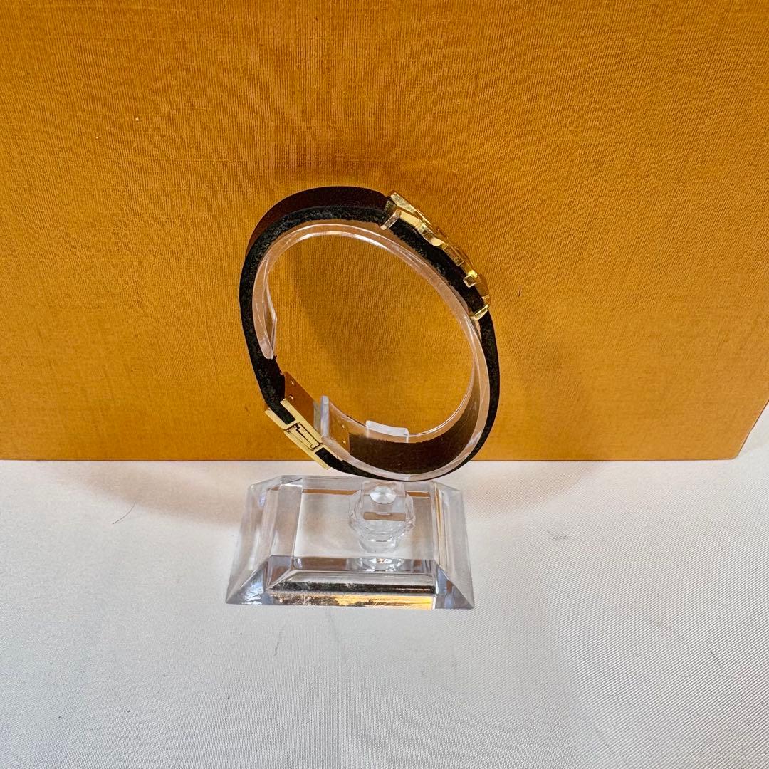 サンローラン SAINT LAURENT カサンドラロゴ YSL バングル　黒