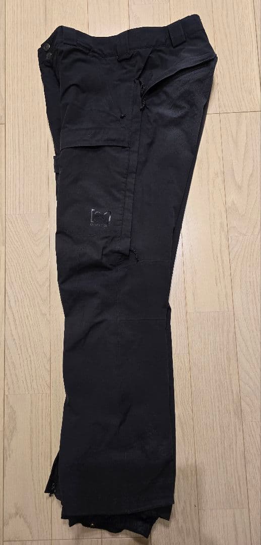 バートン ak パンツ ブラック ゴアテックス サイズS 身長175cm