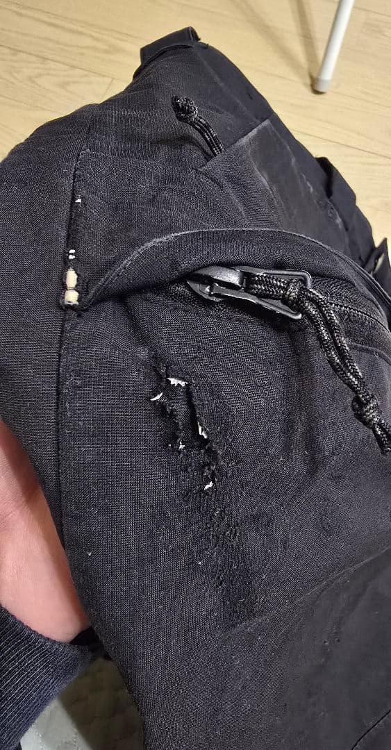 バートン ak パンツ ブラック ゴアテックス サイズS 身長175cm