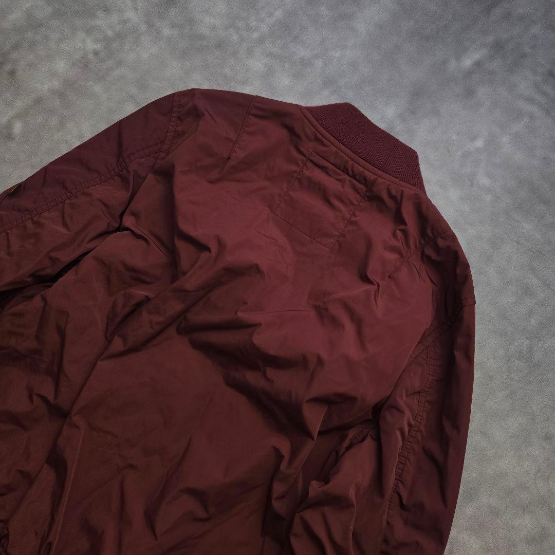 希少 ALPHA INDUSTRIES MA-1 ジャケット 赤 レッド 細身