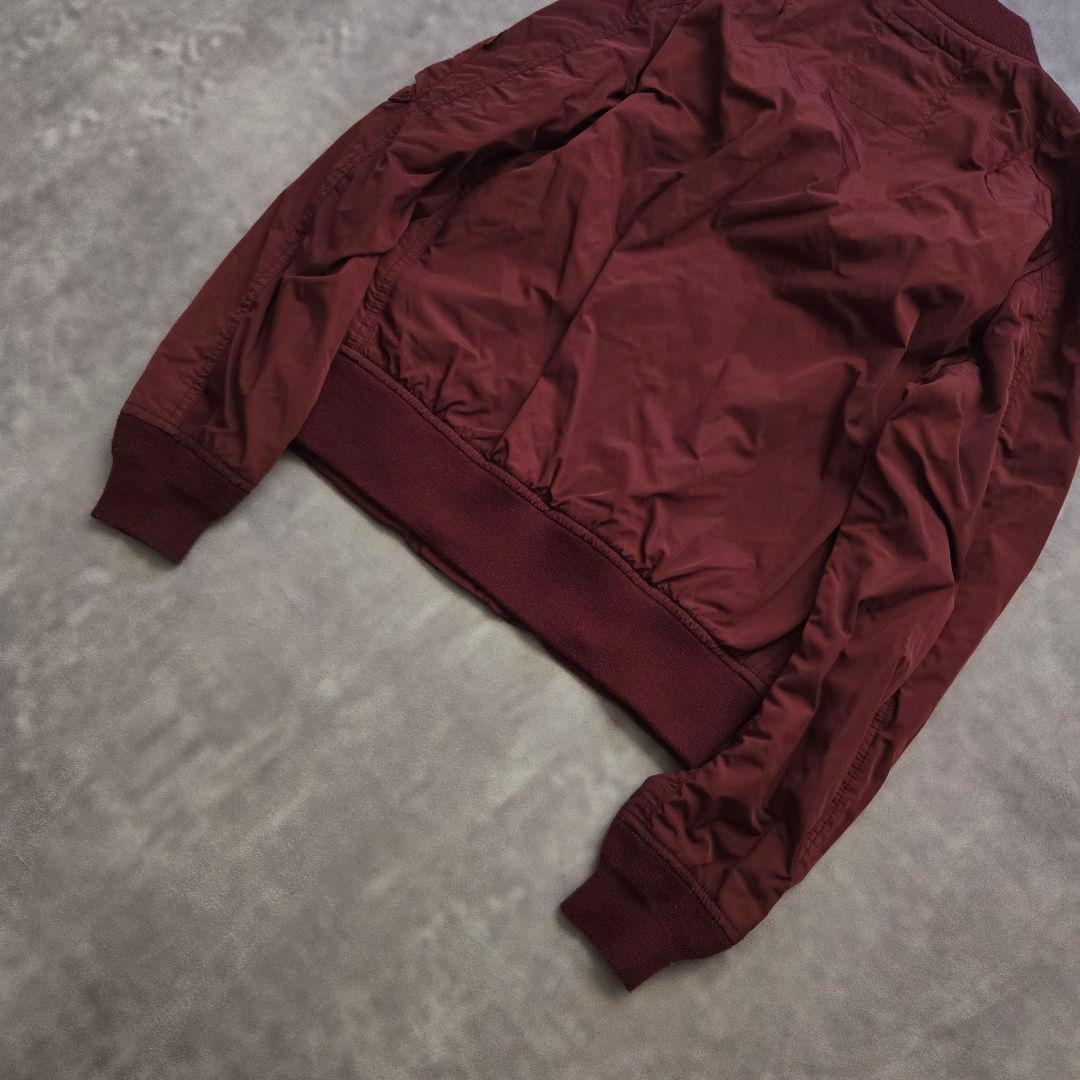 希少 ALPHA INDUSTRIES MA-1 ジャケット 赤 レッド 細身