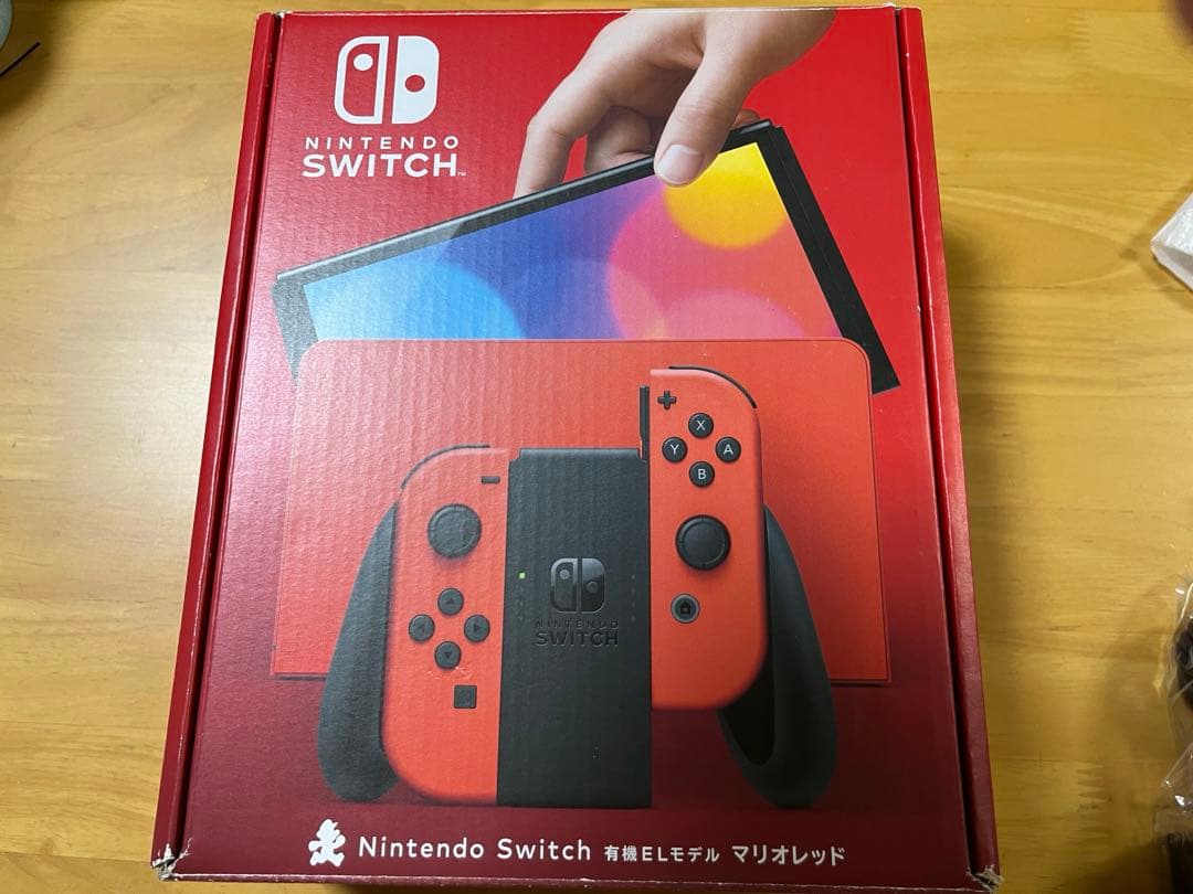 Nintendo Switch マリオレッド 美品