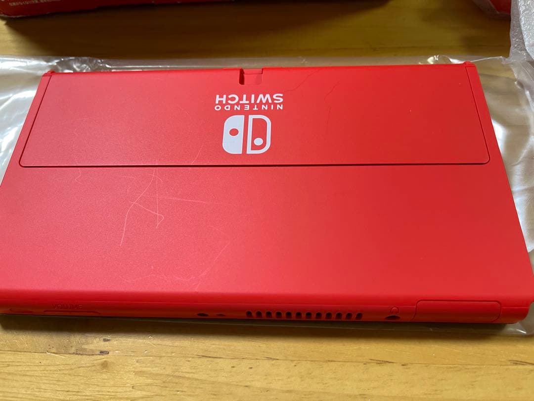 Nintendo Switch マリオレッド 美品