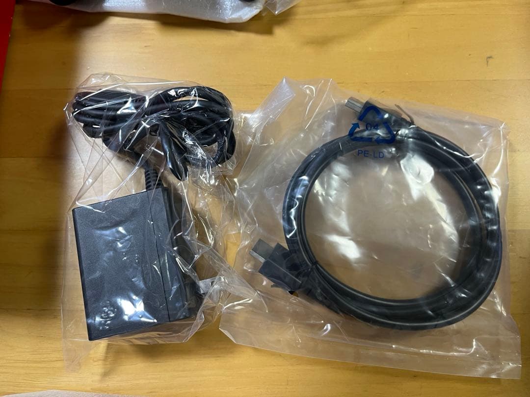 Nintendo Switch マリオレッド 美品