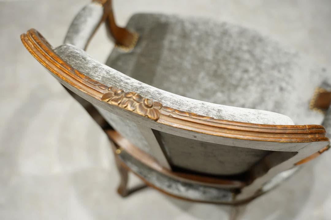フランスアンティーク　louis xvi チェア　アーム　椅子