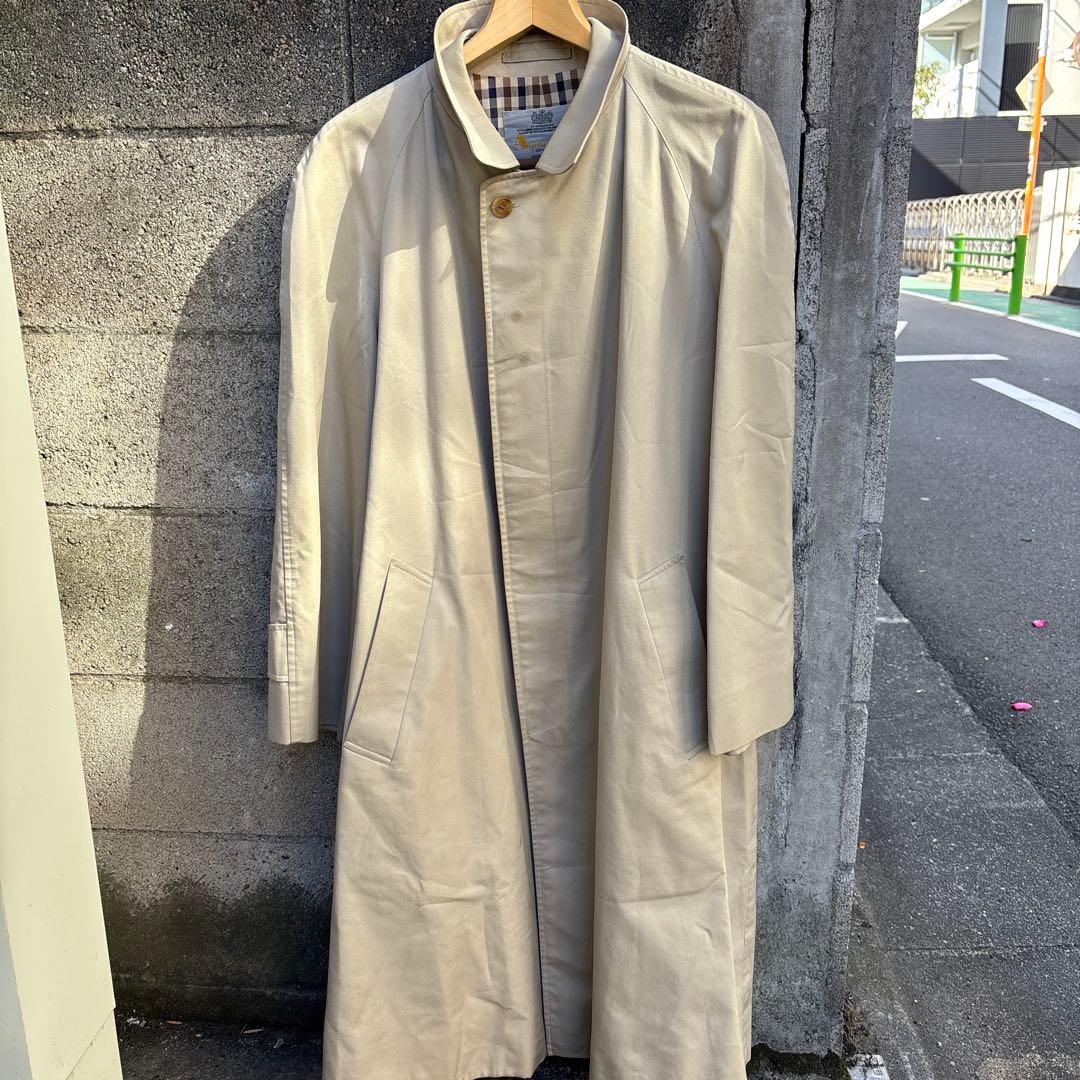 【定番】アクアスキュータム ステンカラーコート　ベージュ　クラブチェック