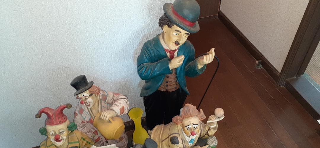 アンティークピエロ　置き物　陶器