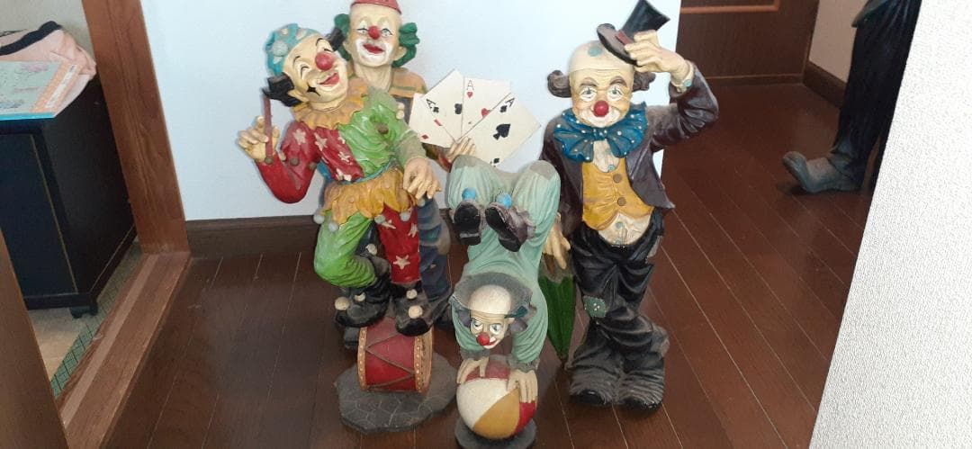 アンティークピエロ　置き物　陶器