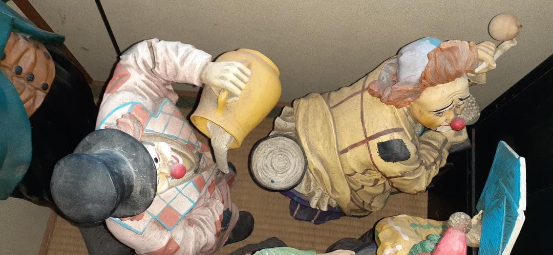 アンティークピエロ　置き物　陶器