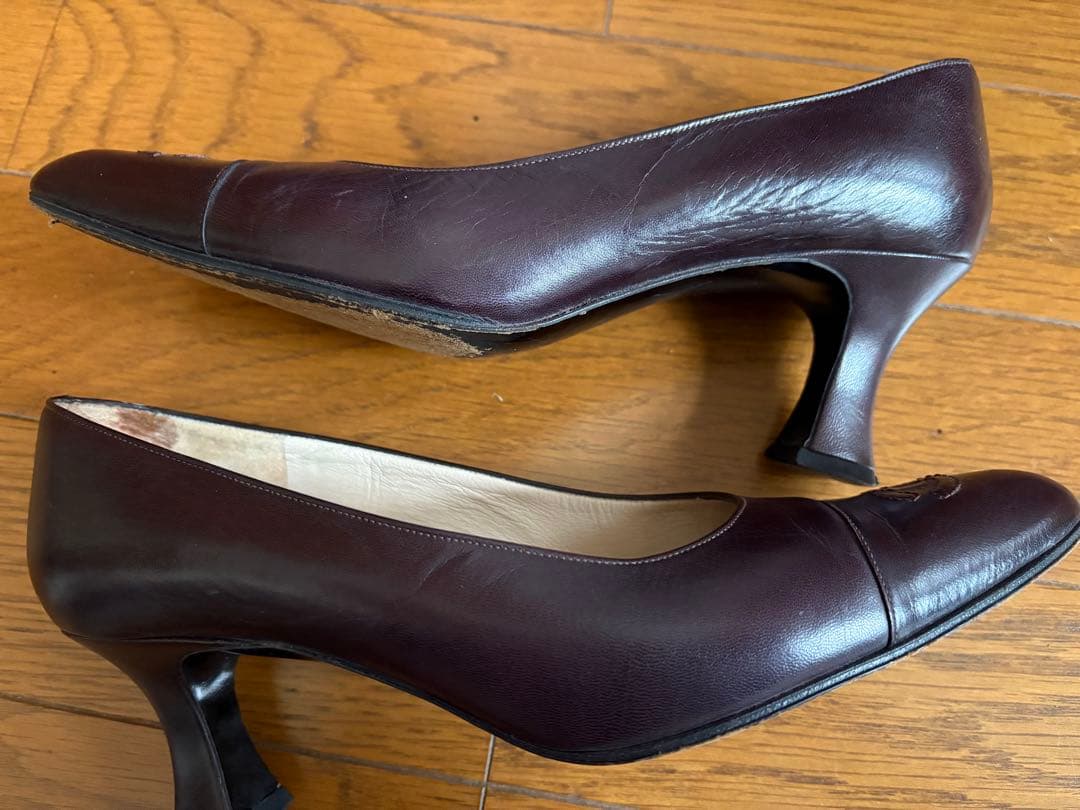 CHANEL シャネル　ダーク　ブラウン パンプス　ヒール