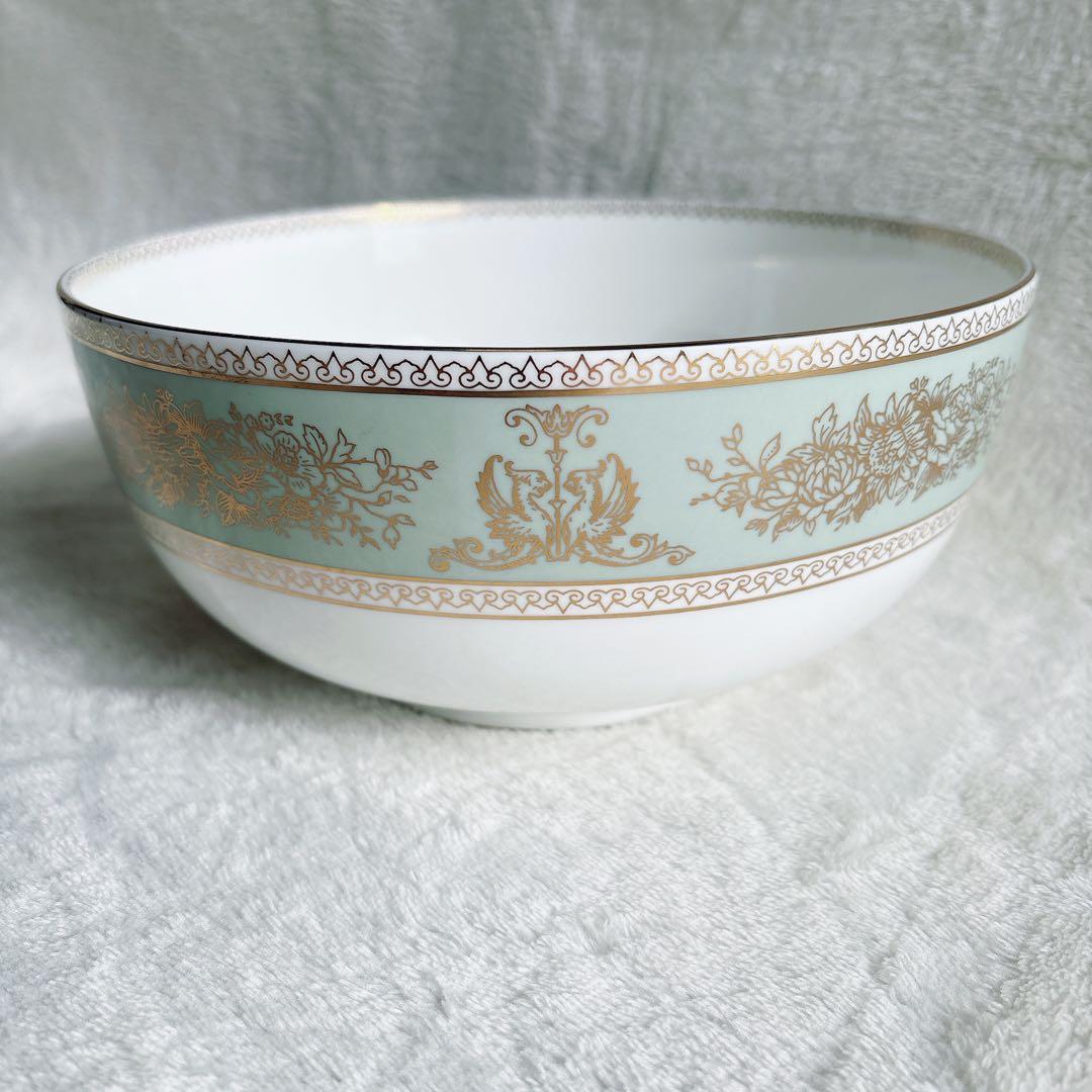 【新品】ウェッジウッド コロンビア セージグリーン サラダ ボウル 黒壺 20㎝