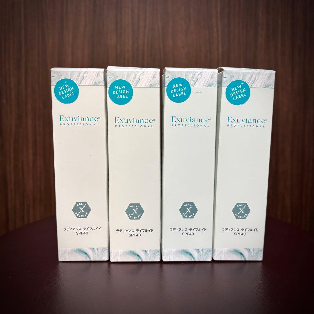 エクスビアンス日本処方　ラディアンスデイフルイド×4本　化粧下地