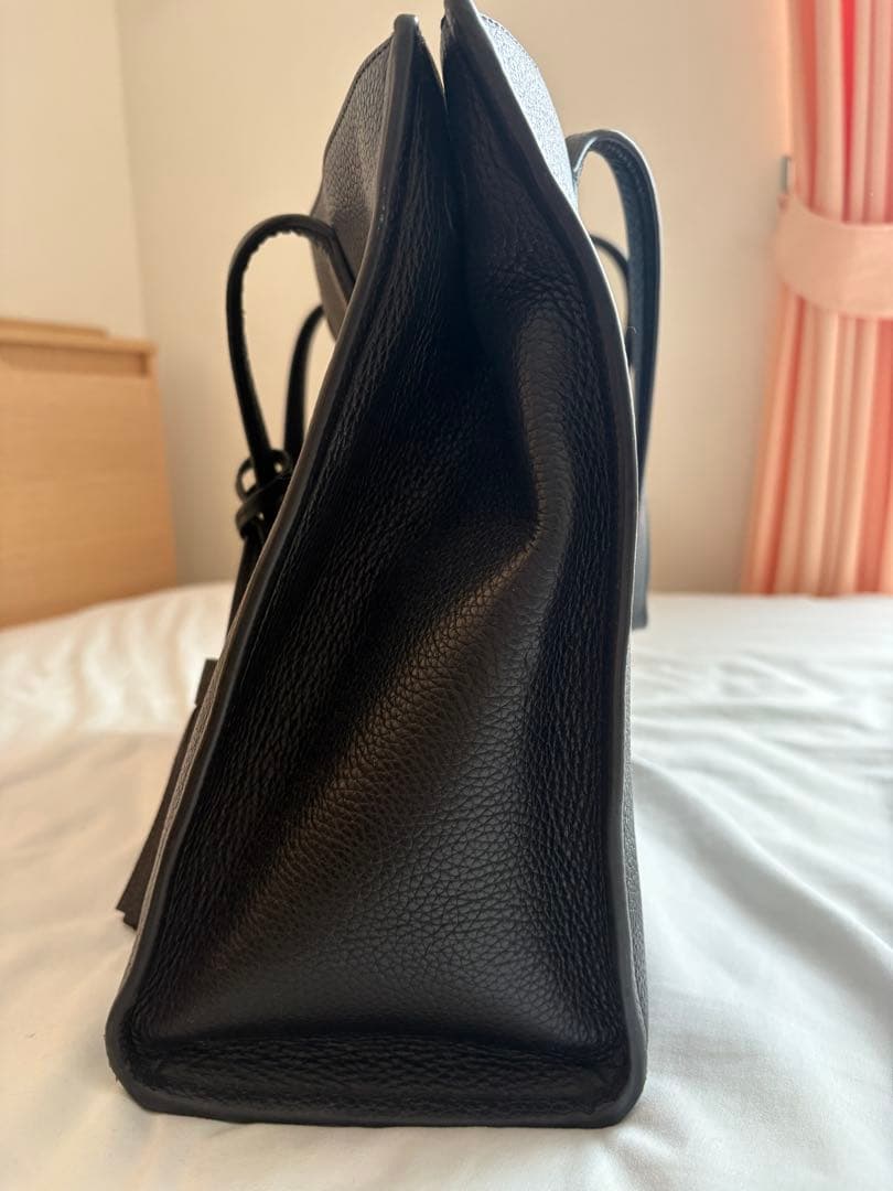 トリーバーチトートバッグ オールレザー 肩掛け A4可 ブラック 黒