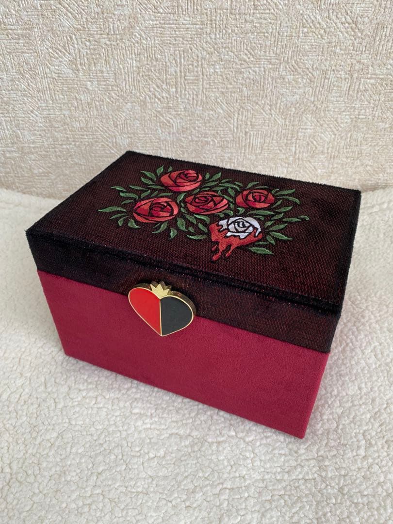 フランフラン　アクセサリーボックス　ディズニー　クイーンオブハート