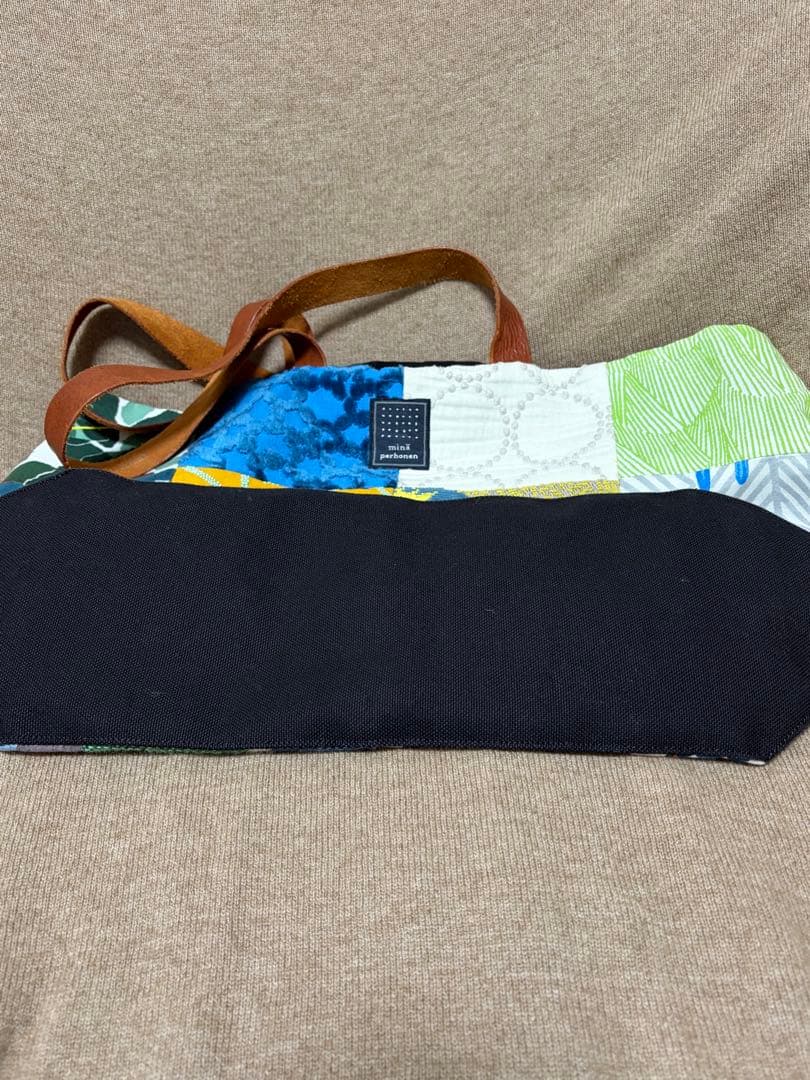 ミナペルホネン ピーストートバッグ