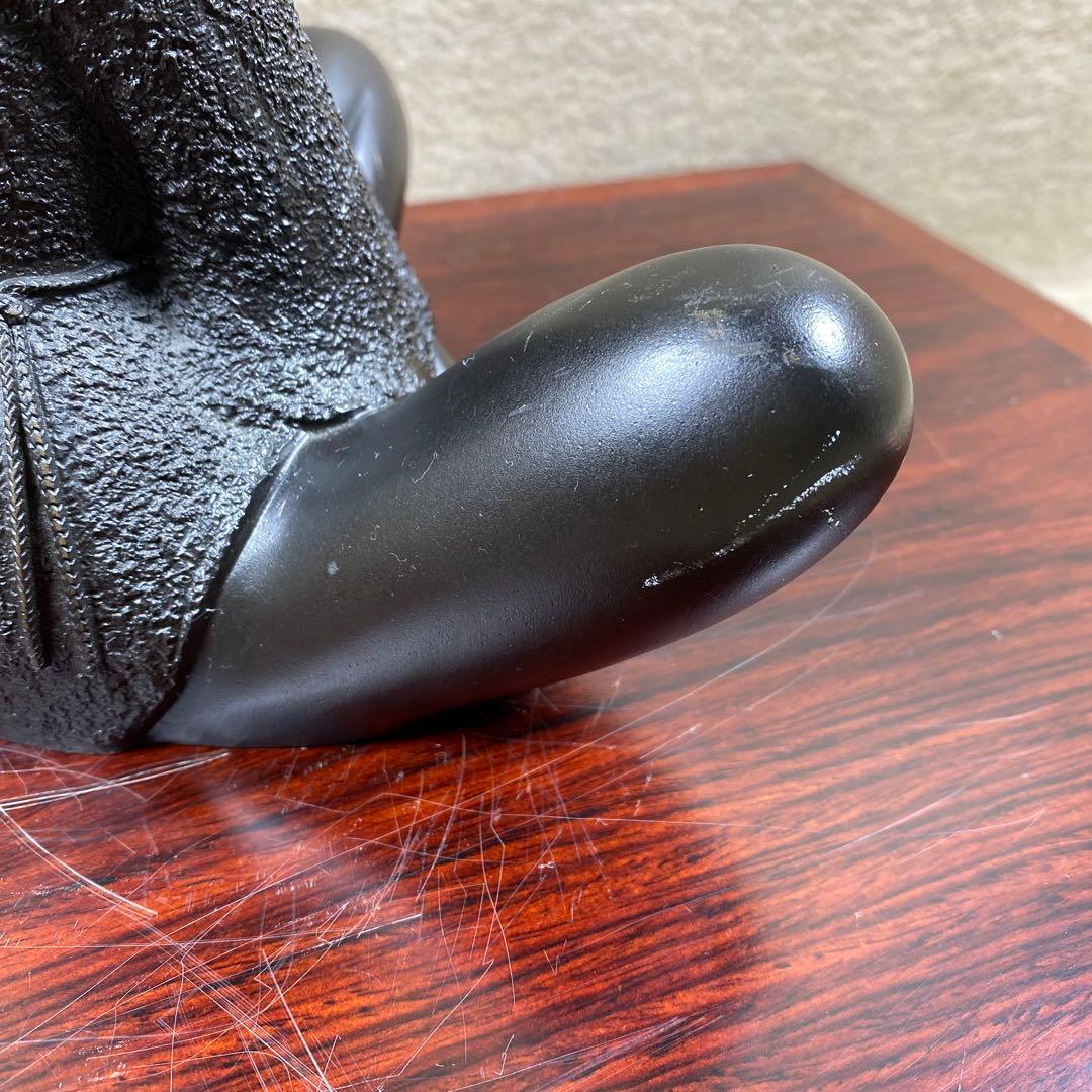 高岡銅器 彫刻家 板保次 (号 清峯）『おすまし』ブロンズ像