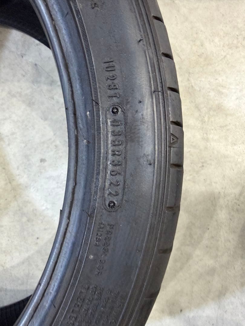 タイヤ・ホイール 245/40RF19 94W DUNLOP SP SPORT MAXX 050