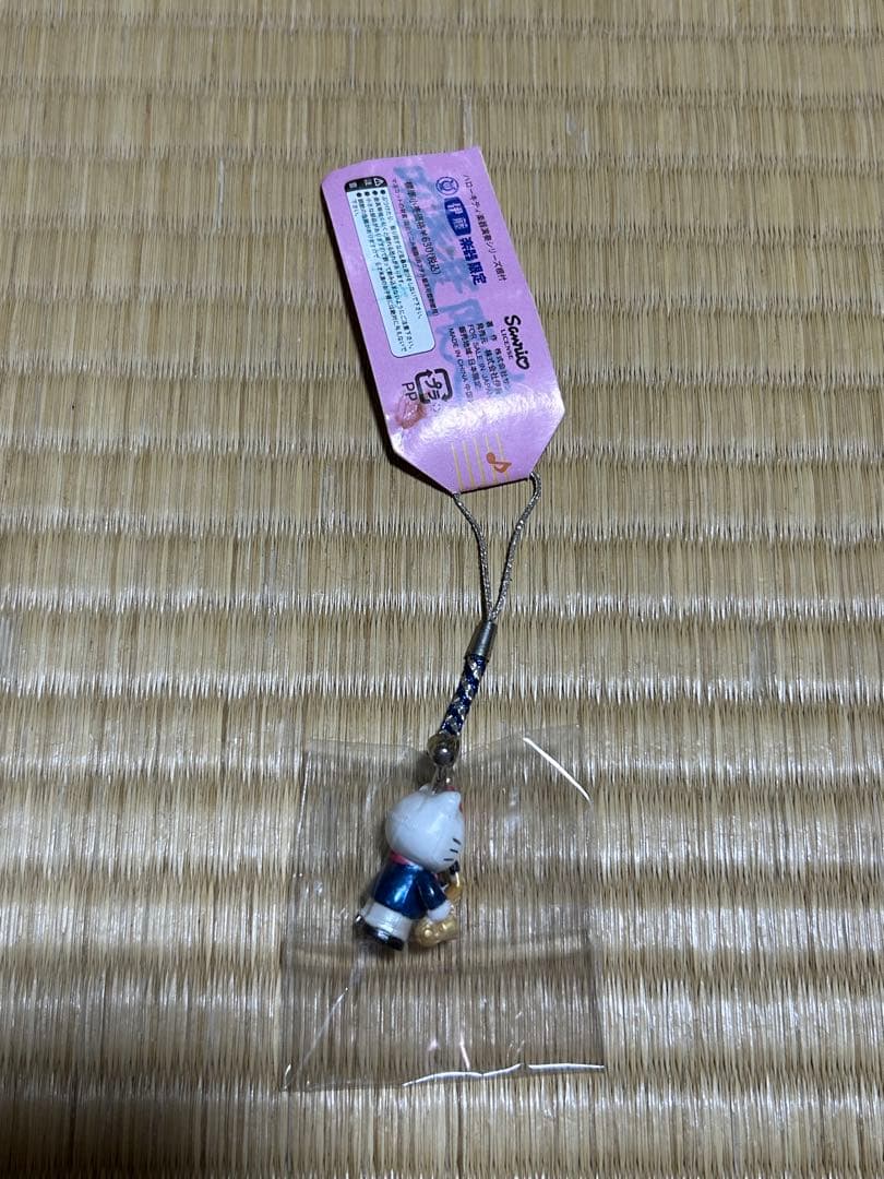 【大掃除特価】【伊藤楽器限定品】ハローキティ 吹奏楽ストラップ