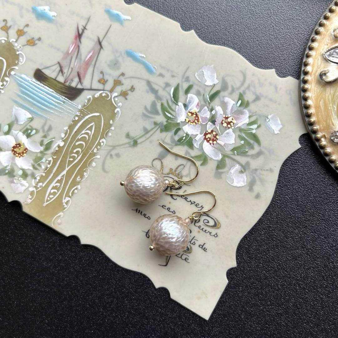 淡水エジソンパール＊ドラゴンスキンカービング＊ピアスorイヤリング