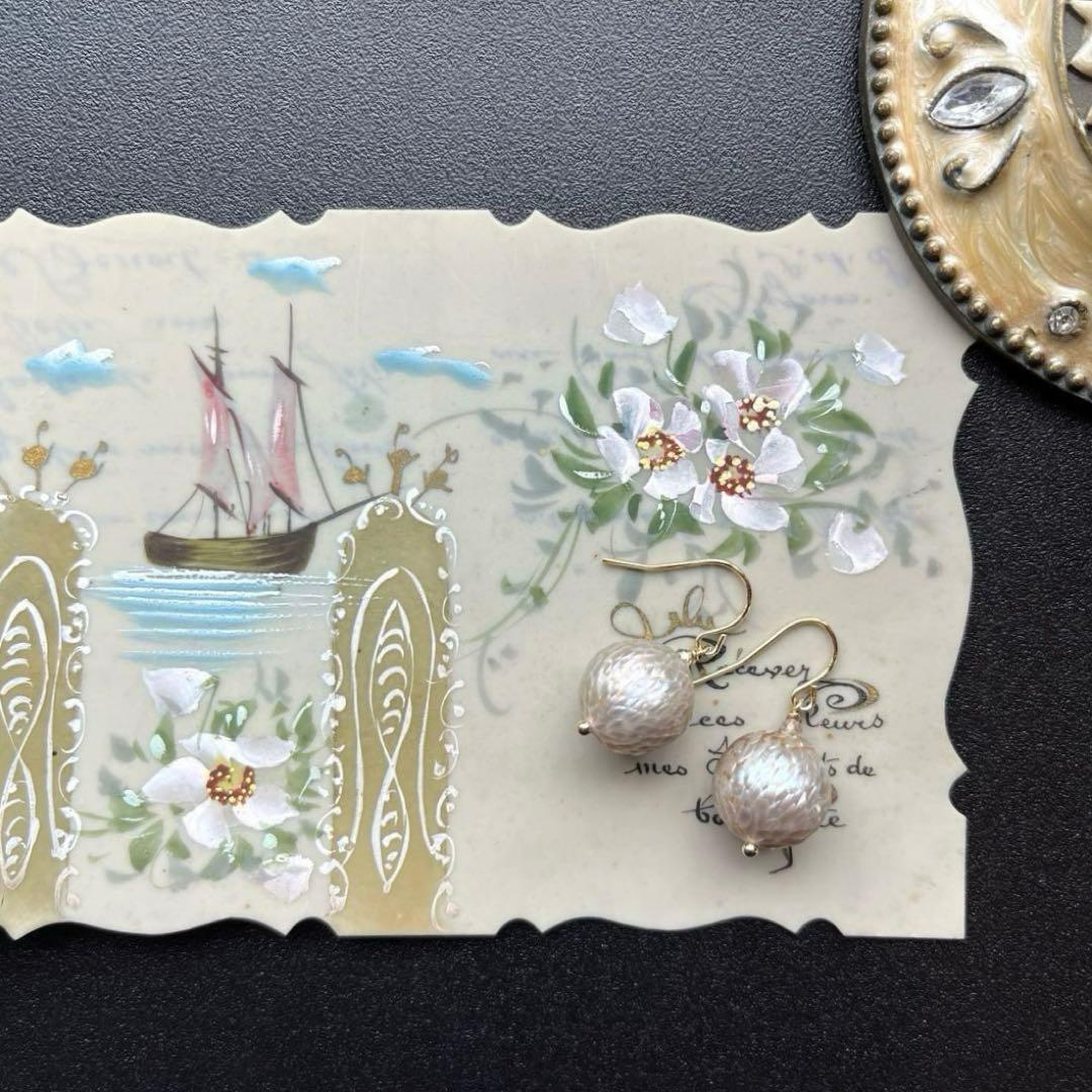 淡水エジソンパール＊ドラゴンスキンカービング＊ピアスorイヤリング