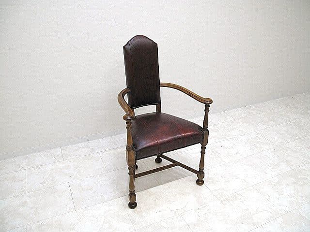 展示品 バロッサバレンティ カクトワール　本革張りアームチェア 　約21万
