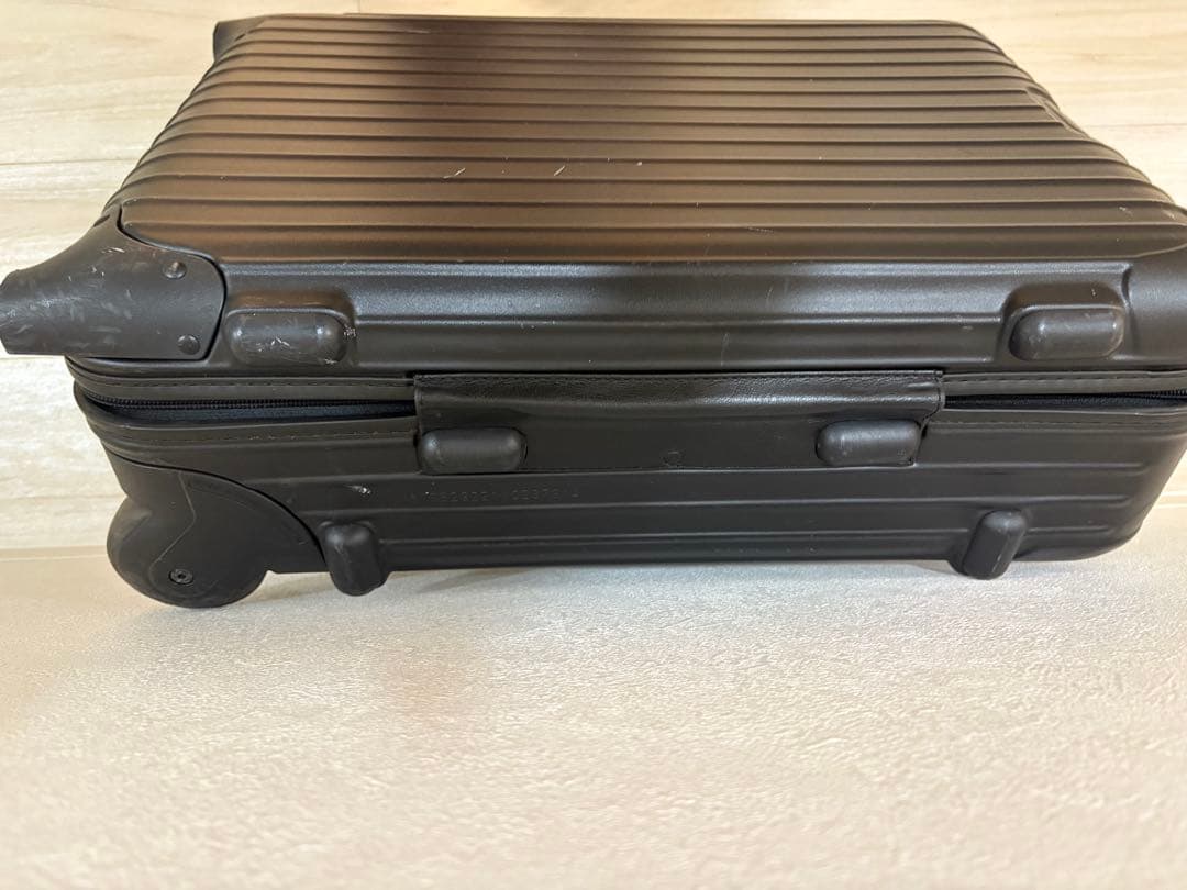 RIMOWA サルサ　2輪　TASロック不明