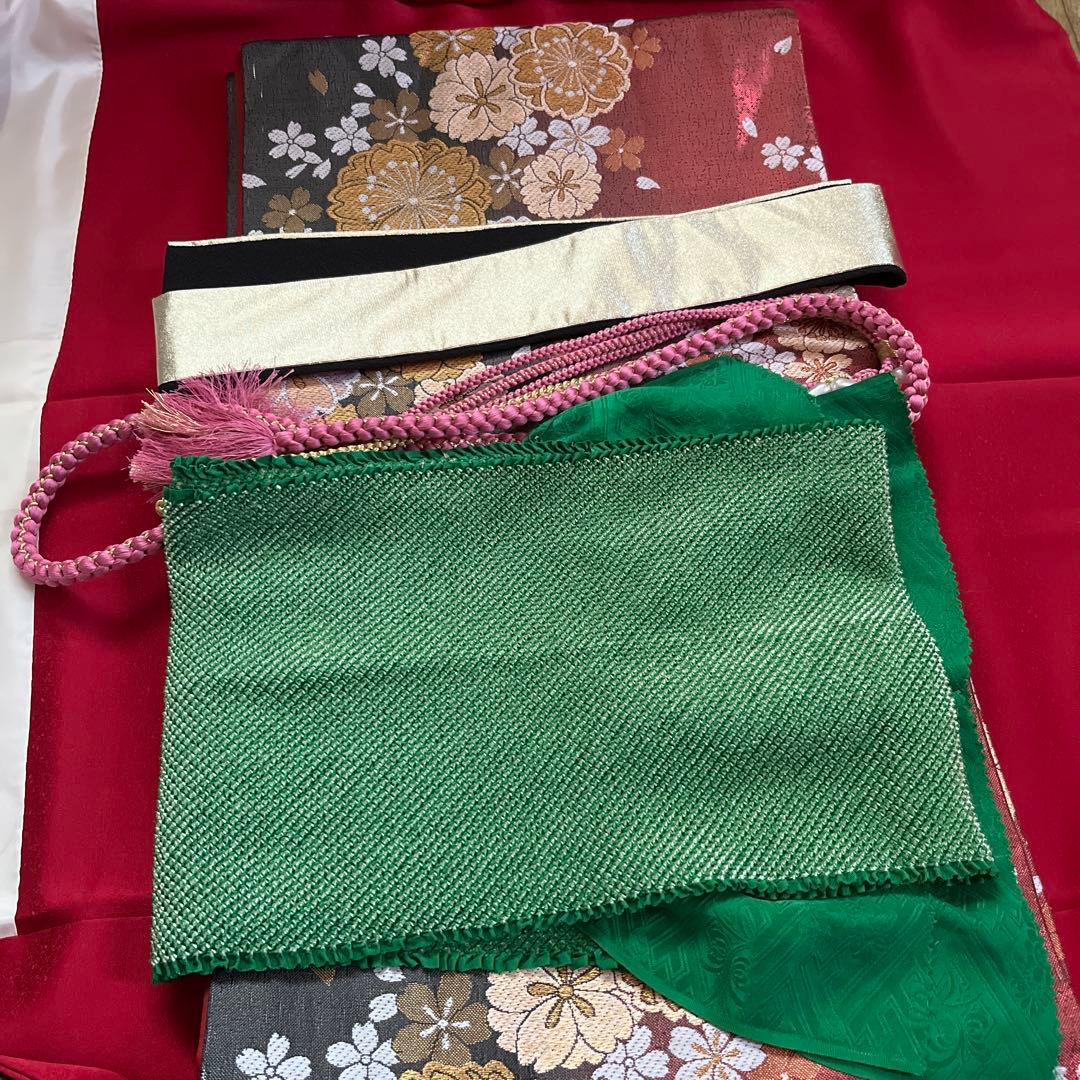 振袖セット　帯、帯締め、帯揚げ、重ね襟　　身丈165 裄丈70 袖丈113