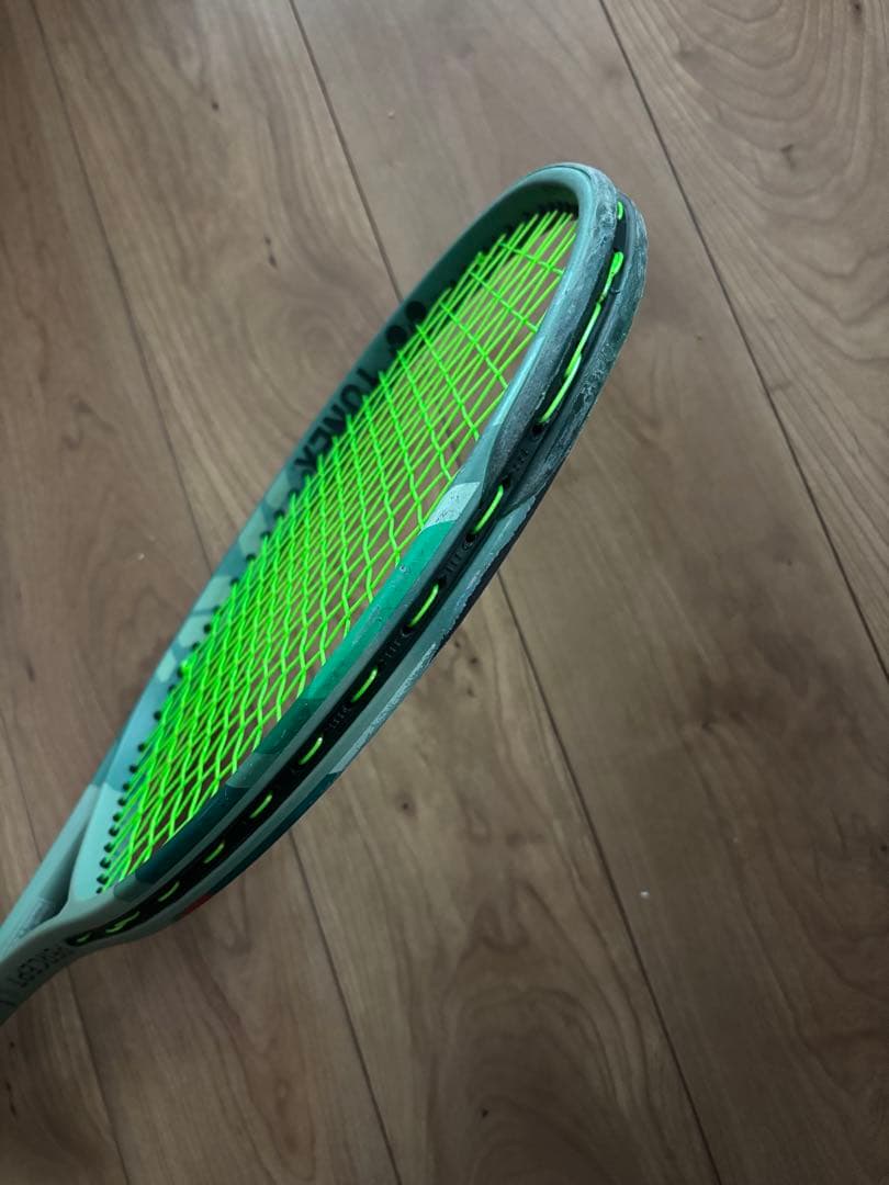 ヨネックス　ラケット　パーセプト100 中古