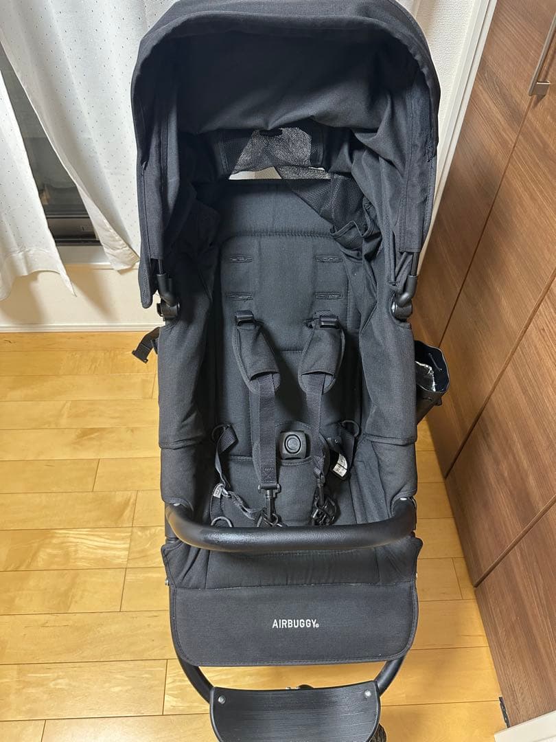【ちーやん】AIRBUGGY ベビーカー ブラック