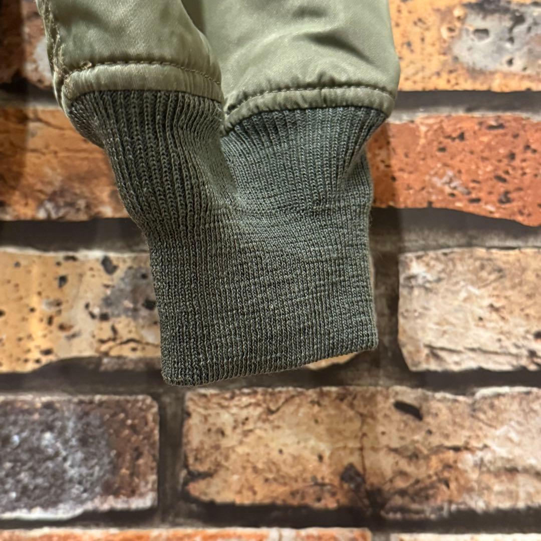 Alpha Industriesアルファ CWU-45フライトジャケットLカーキ