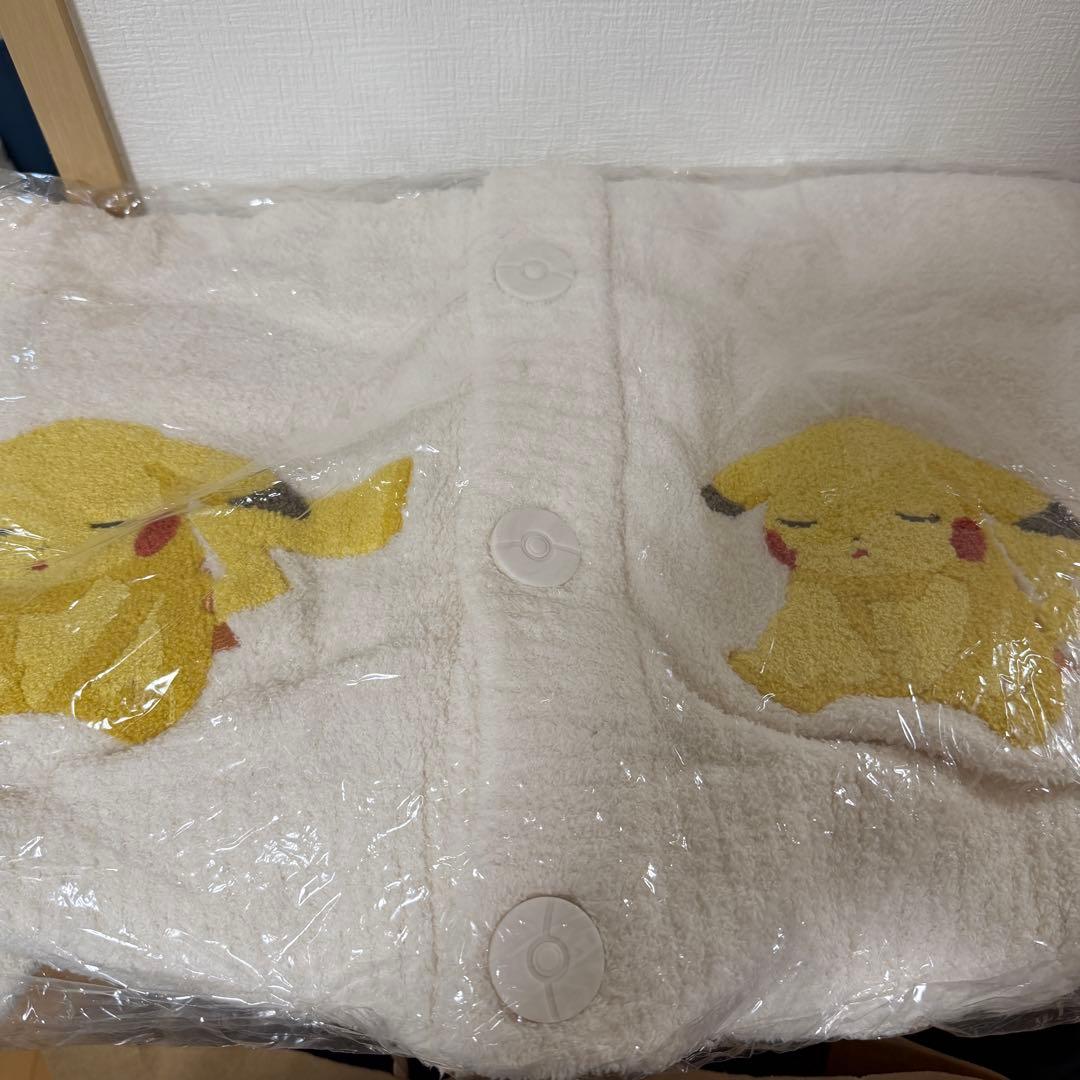 ポケモン　ジェラートピケ　ベビモコジャガードショールカーディガン　M〜L