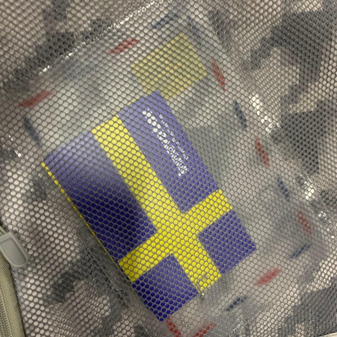 innovator スーツケース　62 L