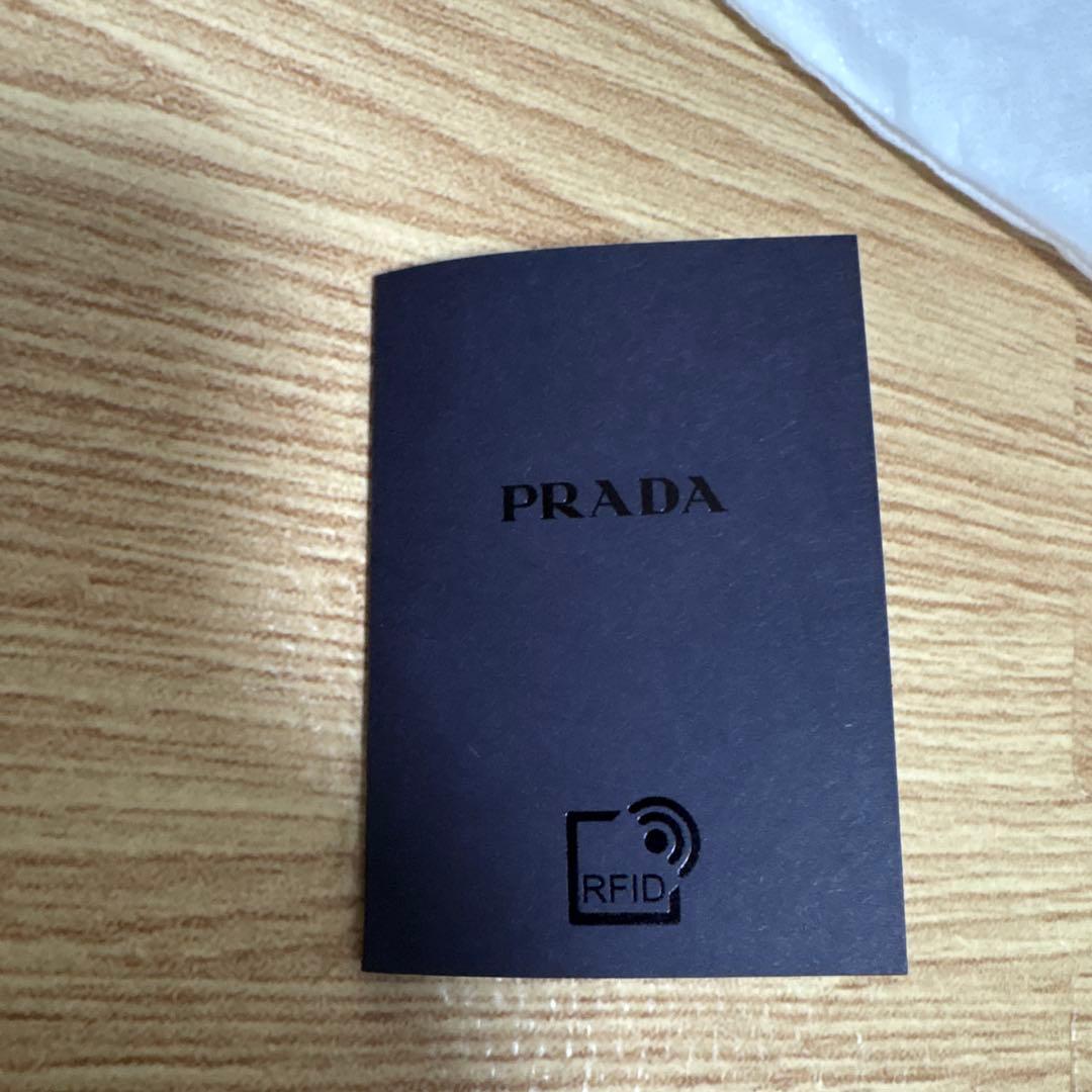 【美品】PRADA ボディバッグ 2VL005 RFID認識済み　三角ロゴ