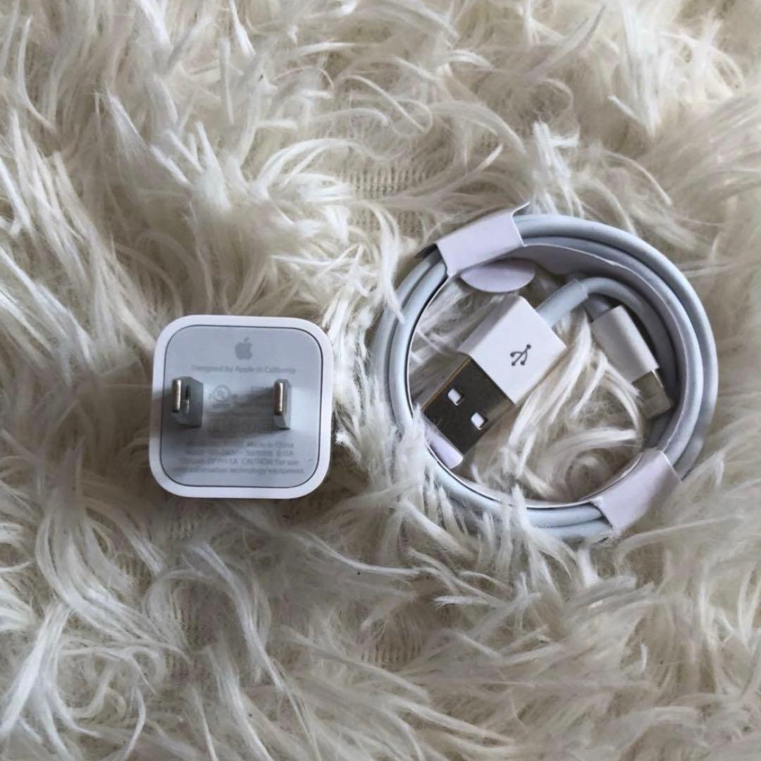 【完動品】iPad 第8世代 128GB SIMフリー 【付属品】【すぐ発送】