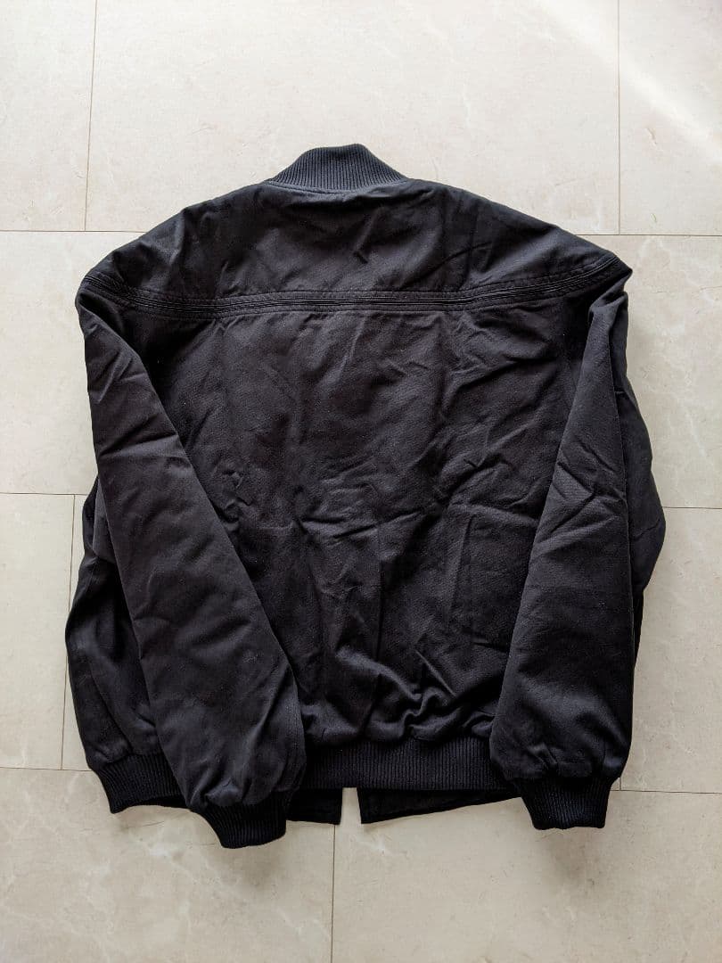 ダービージャケット　ブラックxゴールド