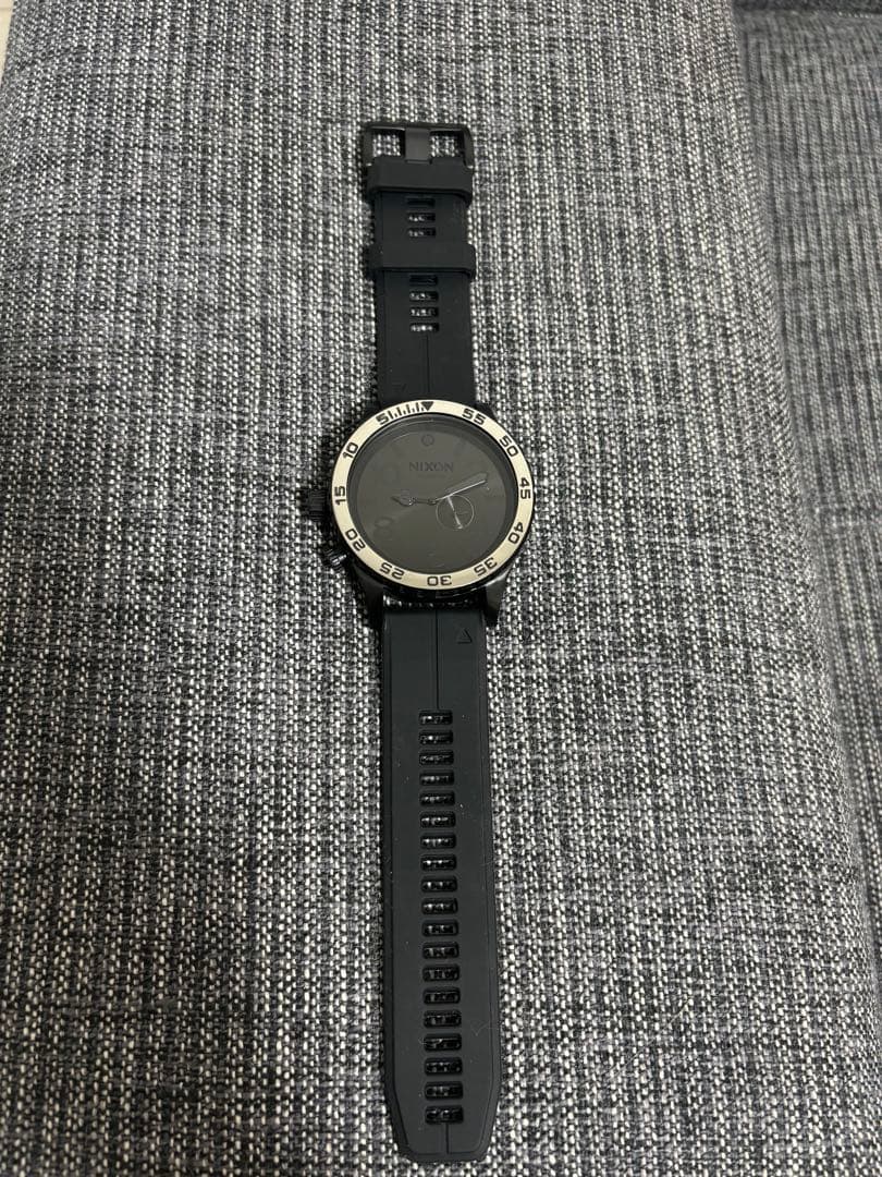 NIXON ニクソン　51-30 タイドグラフ　カスタム　BK