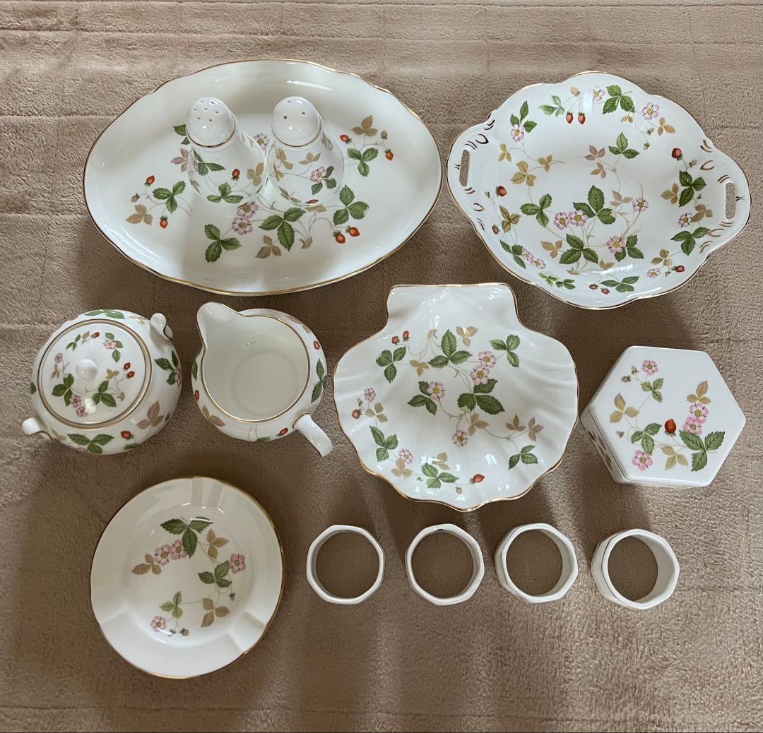 ウエッジウッド　ワイルドストロベリー食器セット