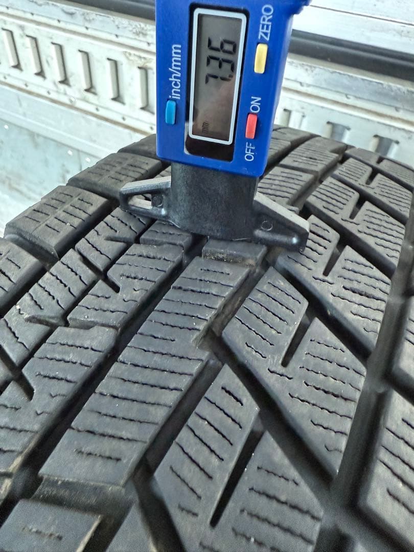 ARMYヨコハマスタッドレス195／65R15 91Q深溝