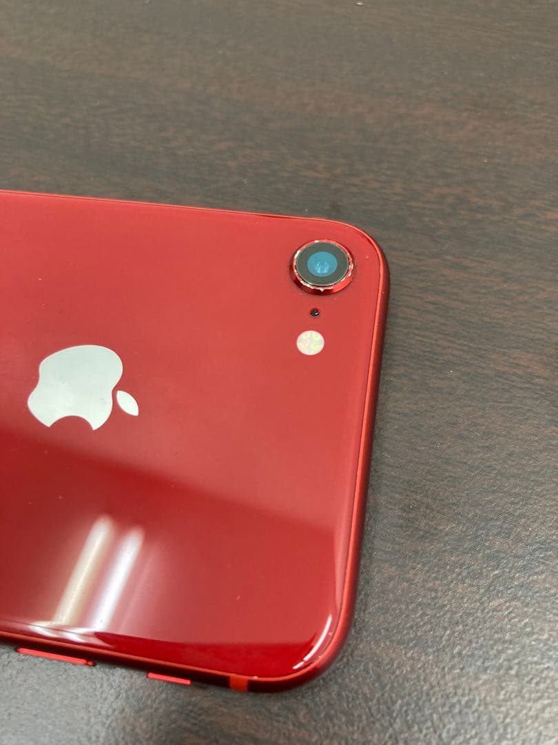 ✨美品✨simフリー Apple iPhone 8 (256GB) レッド♣️