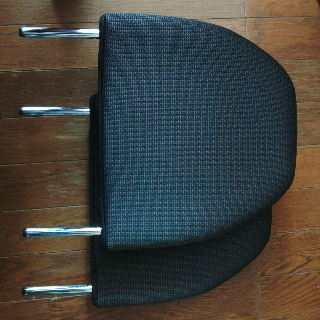 Nバン　リアヘッドレスト