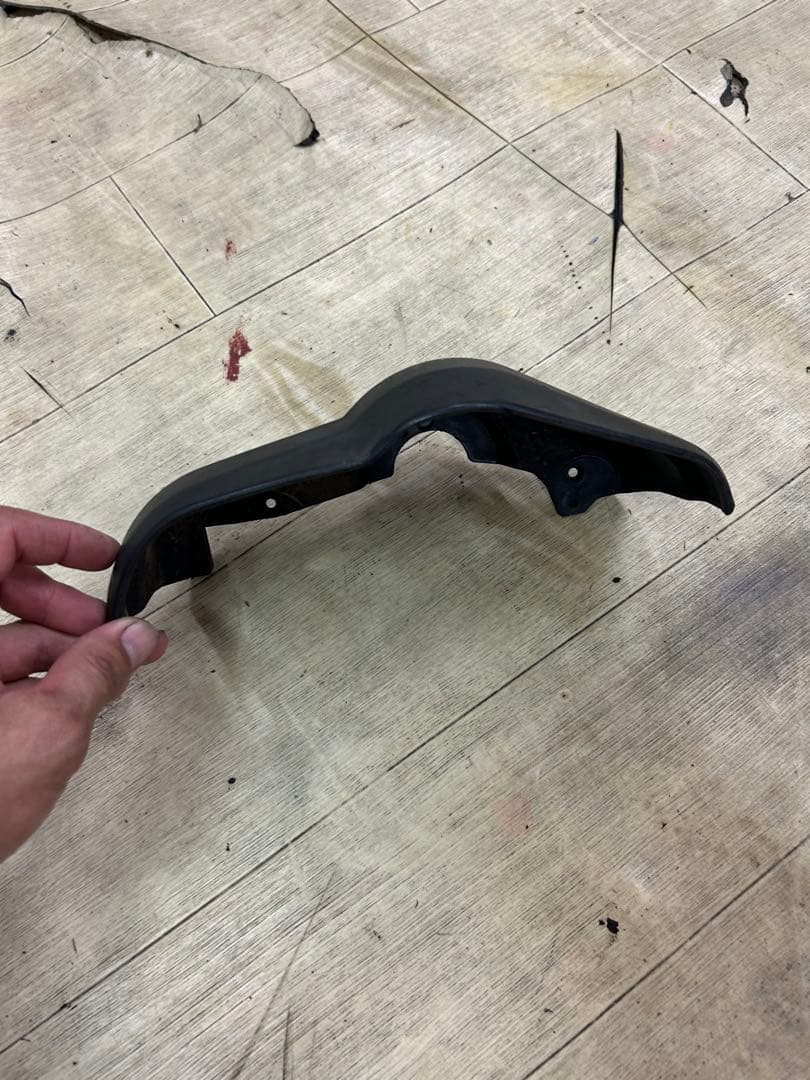 cbr400f メーターカバー