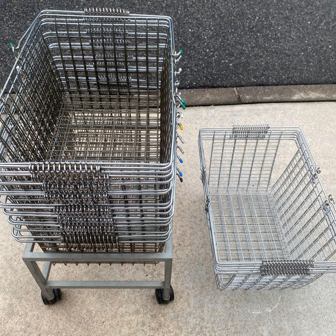 キャスター付き　スチールラック　おしゃれ　レトロ